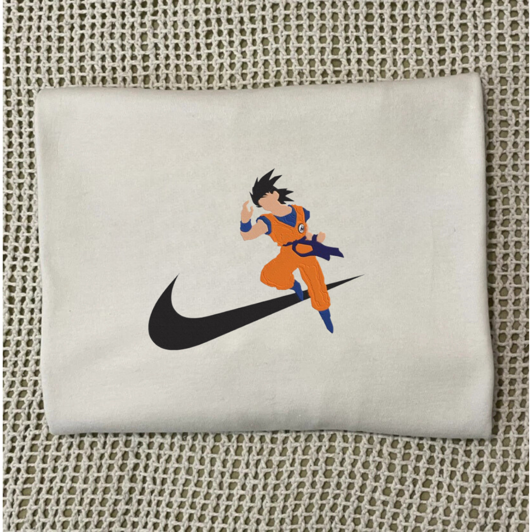 Camiseta bordada Goku
